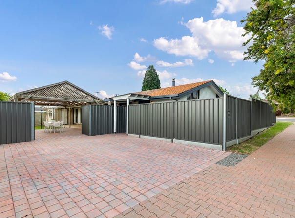 24 Callitris Avenue, Surrey Downs, SA 5126