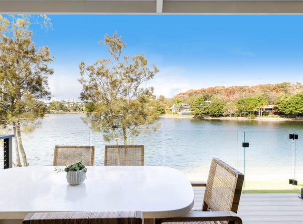 5/8-10 Sunbird Street, Burleigh Waters, Qld 4220