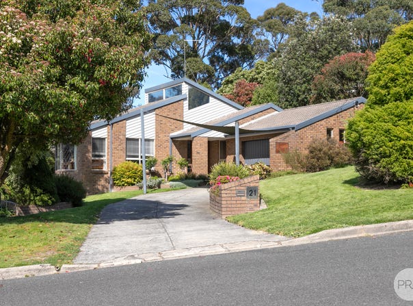 21 Rathkeale Avenue, Mount Helen, Vic 3350