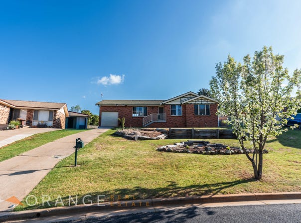 3 Richard Laffan Place, Orange, NSW 2800