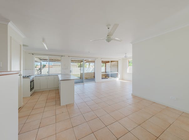 2 Tamba Street, Waggrakine, WA 6530