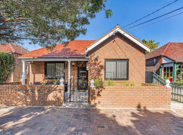 38 Kays Avenue East, Marrickville, NSW 2204