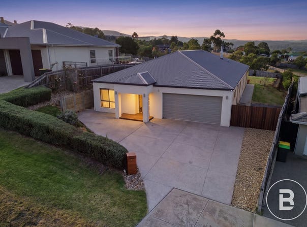 59 Darley Drive, Darley, Vic 3340