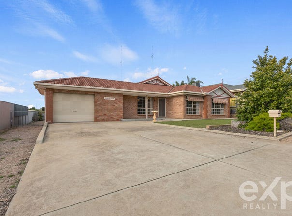 4 Highview Grove, Moonta Bay, SA 5558