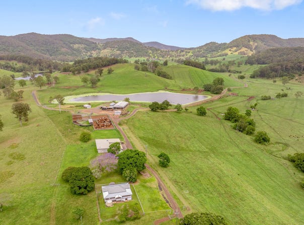 700 Neusavale Road, Neusa Vale, Qld 4570