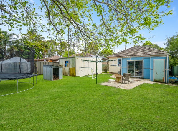 20 Captain Cook Drive, Caringbah, NSW 2229