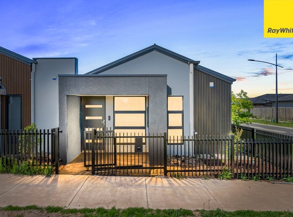 15 Biota Walk, Weir Views, Vic 3338