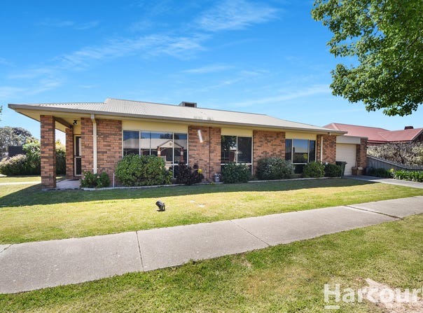 30 McIntyre Street, Horsham, Vic 3400