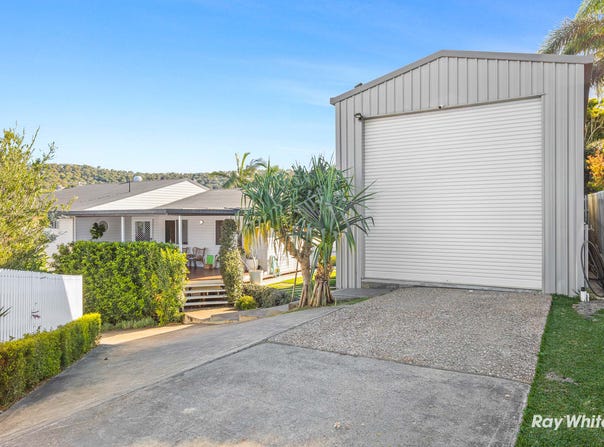 14 Yearsley Grove, Pacific Heights, Qld 4703