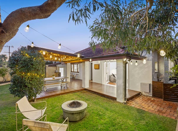 30 Ewen Street, Scarborough, WA 6019