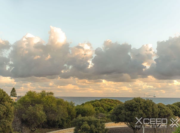 32 Beachside Drive, Burns Beach, WA 6028