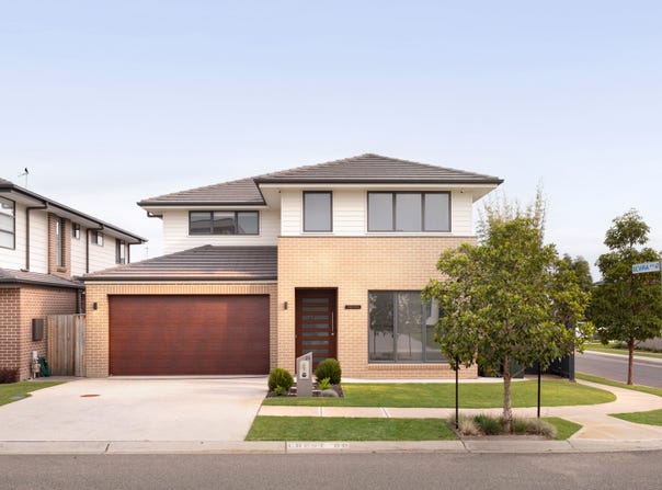 24 Crest Road, Gledswood Hills, NSW 2557