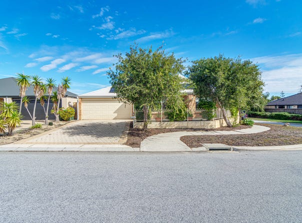 8 Beachwood Crescent, Butler, WA 6036