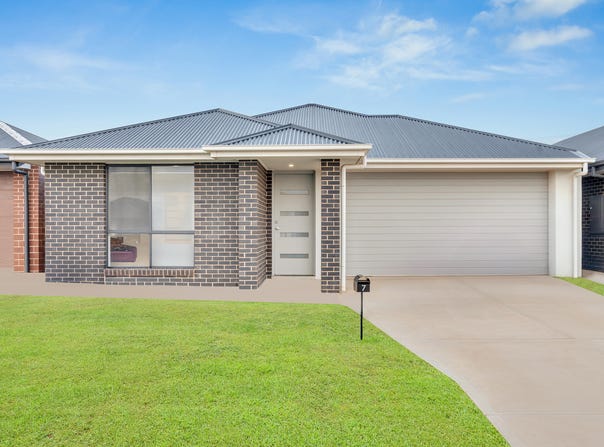 7 Carmel Street, Angle Vale, SA 5117