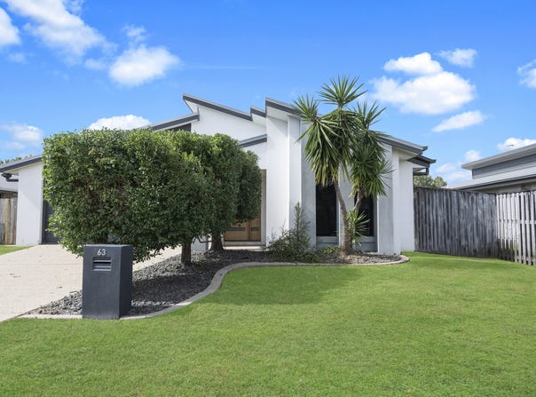 63 Whitehaven Drive, Blacks Beach, Qld 4740