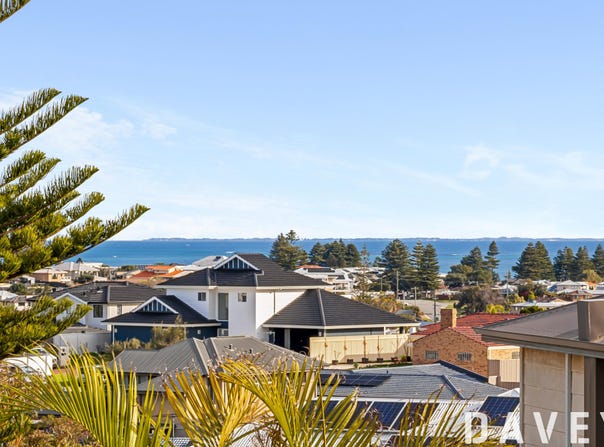 11 Whelk Place, Mullaloo, WA 6027