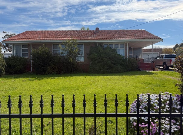 13 McLeod Street, Kojonup, WA 6395