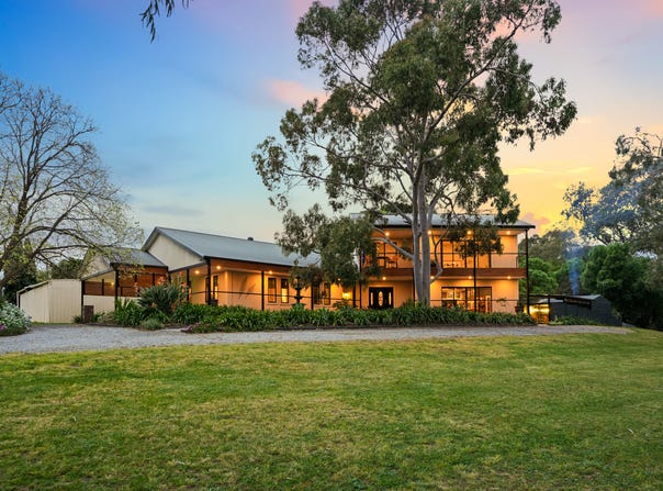 1 Glamorgan Drive, Redwood Park, SA 5097