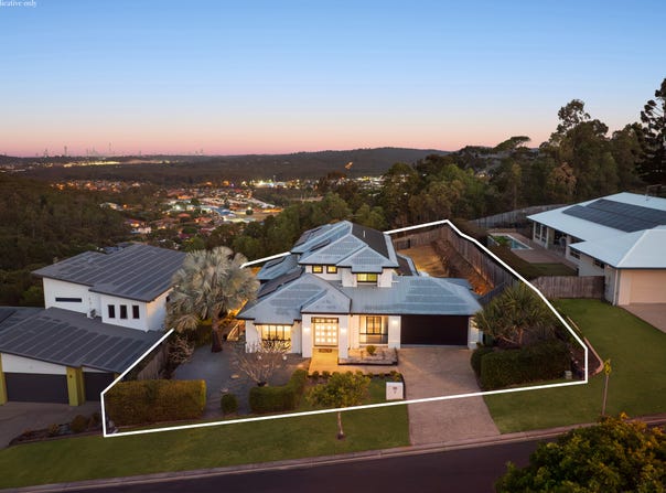 7 Hillary Circuit, Pacific Pines, Qld 4211
