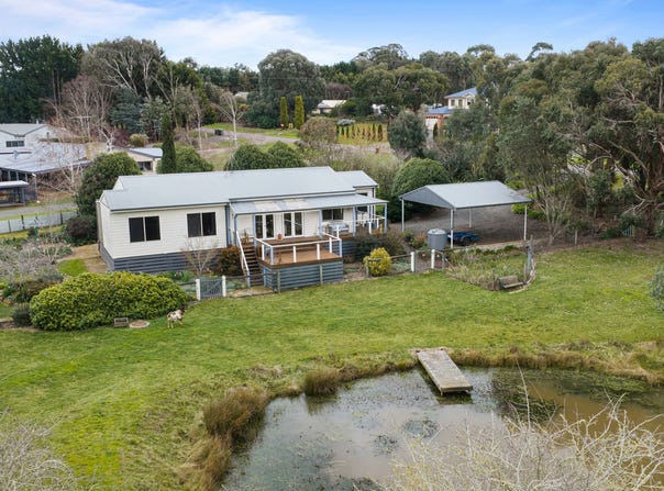 7 Hall Street, Ballan, Vic 3342