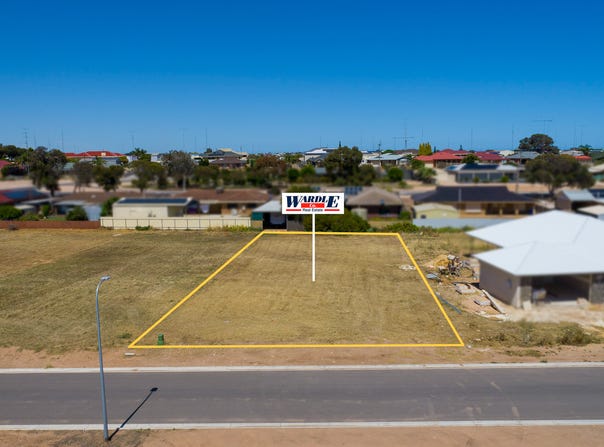 23 Martin Street, Moonta Bay, SA 5558