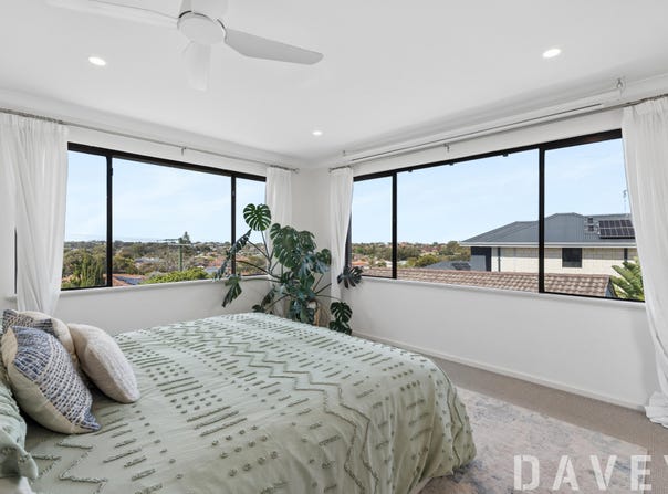 9 Dauntless Way, Duncraig, WA 6023