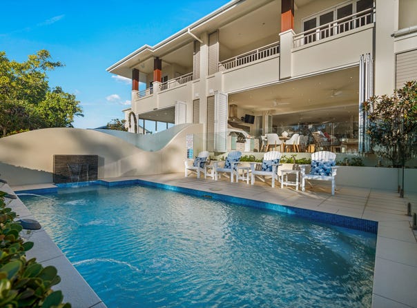 2/50 Kennedy Esplanade, South Mission Beach, Qld 4852