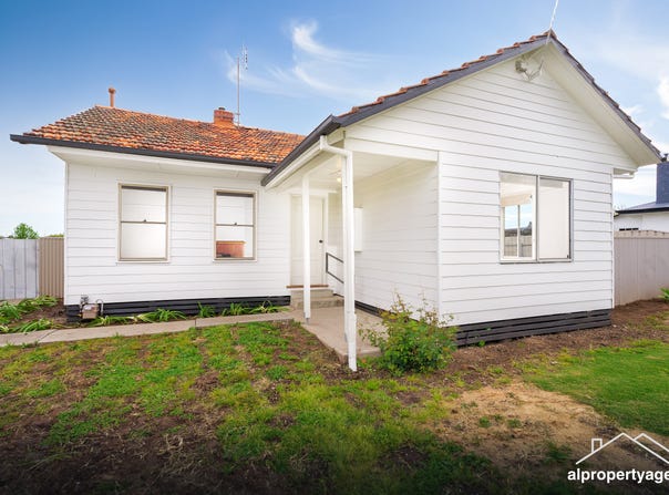 9 Wattle Street, Horsham, Vic 3400