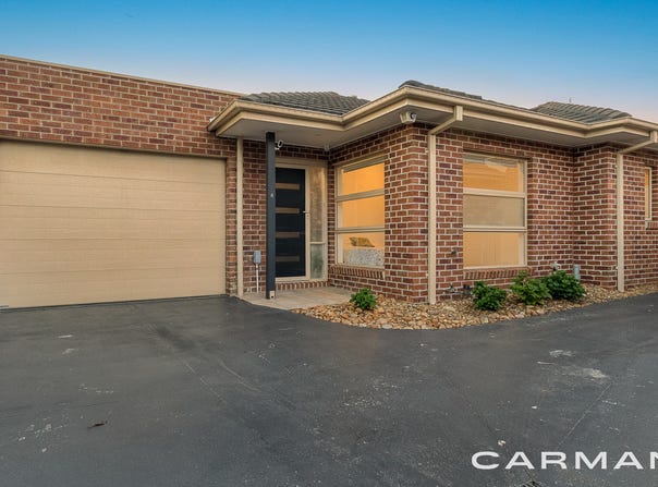 4/5 Wood Street, Mornington, Vic 3931