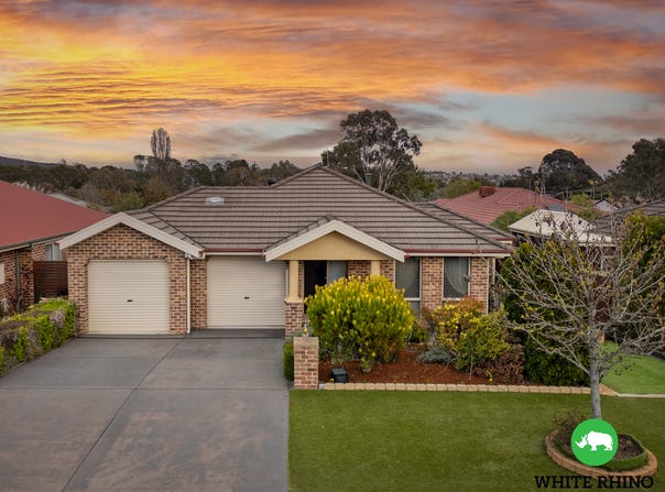 9 Donoghoe Crescent, Queanbeyan, NSW 2620