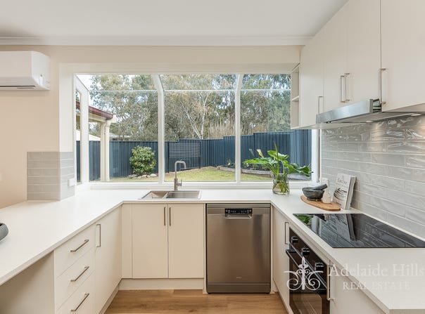 2/8 Douglas Drive, Mount Barker, SA 5251