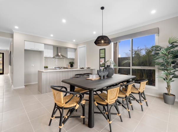 16 Karula Circuit, Clyde, Vic 3978