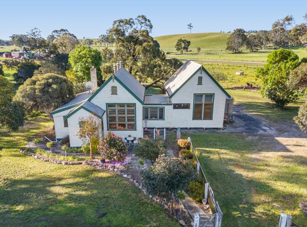 1663 Warrak Road, Warrak, Vic 3377