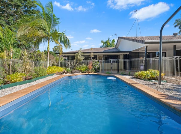 3 Anembo Drive, Torquay, Qld 4655