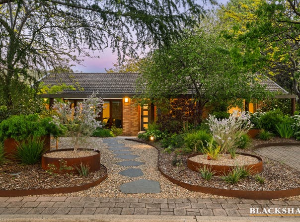 9 Sabine Close, Garran, ACT 2605