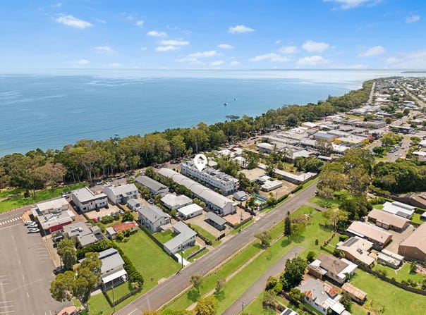4/407 Esplanade, Torquay, Qld 4655