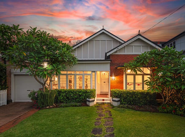 19 Lenore Street, Russell Lea, NSW 2046