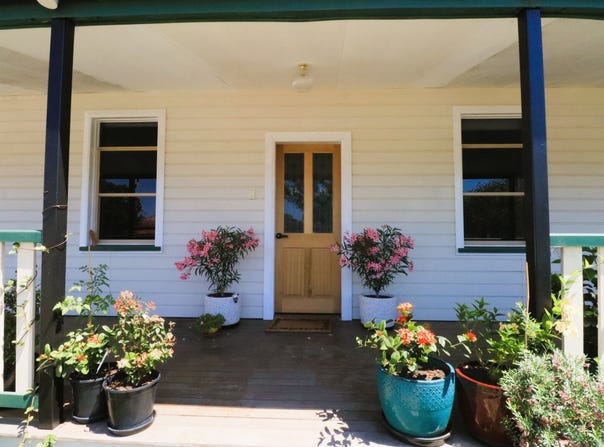 65 Quintin Street, Roma, Qld 4455