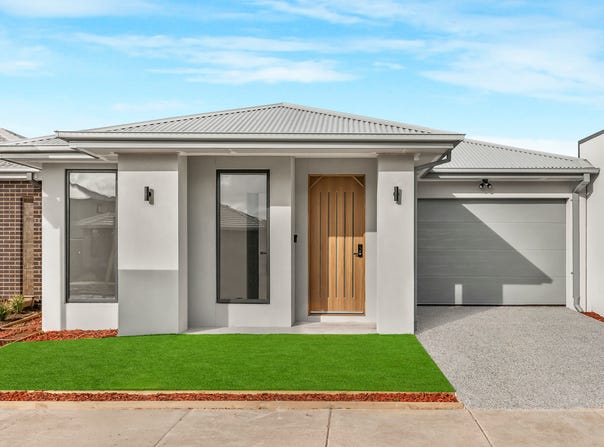 16 Gleam Street, Werribee, Vic 3030