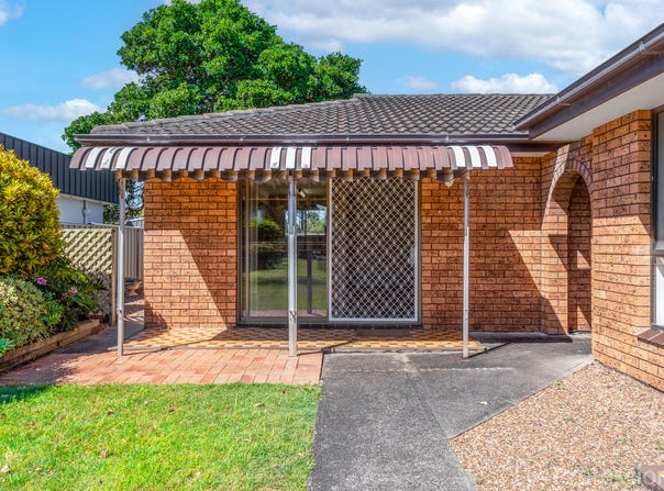 3/4 Cross Street, Forster, NSW 2428