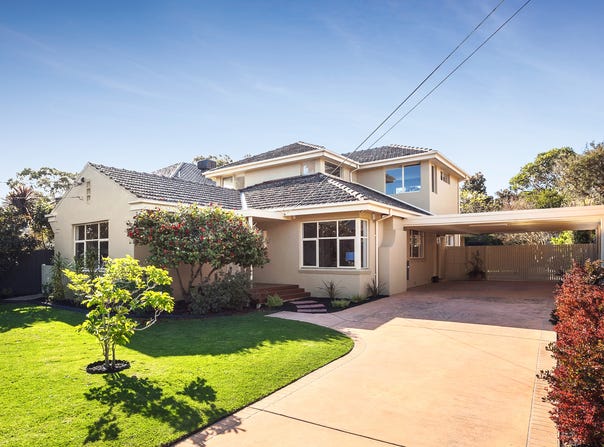 17 Cannes Grove, Beaumaris, Vic 3193