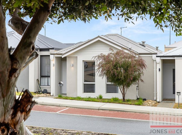 17 Lowlands Road, Two Rocks, WA 6037
