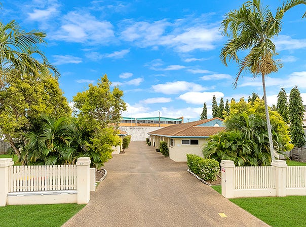 2/47-49 Ford Street, Hermit Park, Qld 4812
