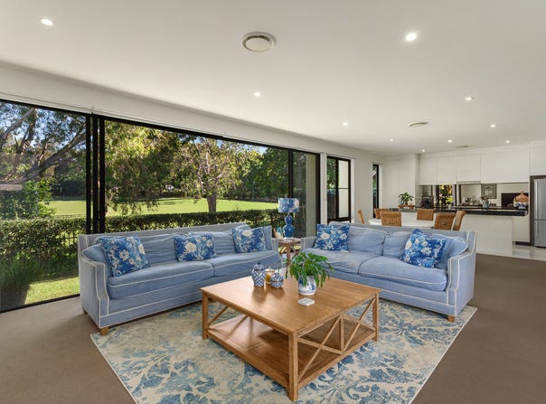 890 Medinah Avenue, Robina, Qld 4226