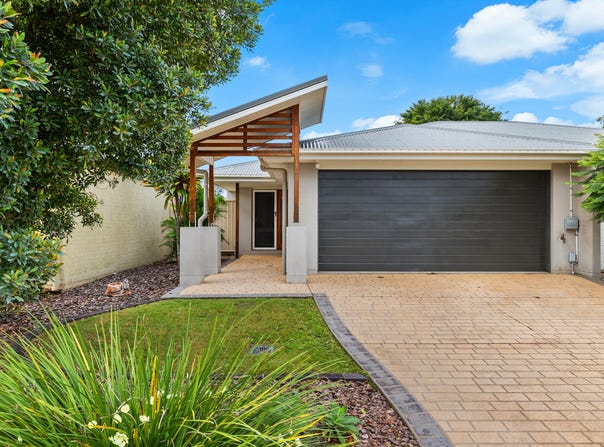 1/37 Haig Road, Birkdale, Qld 4159