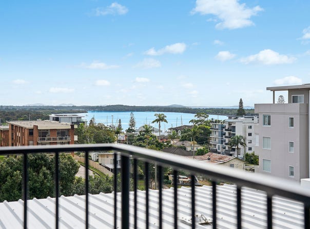 204/149 Gordon Street, Port Macquarie, NSW 2444