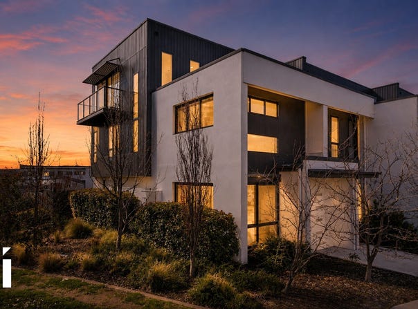 25/2 Newchurch Street, Coombs, ACT 2611