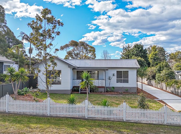 14 Campbell Street, Moruya, NSW 2537