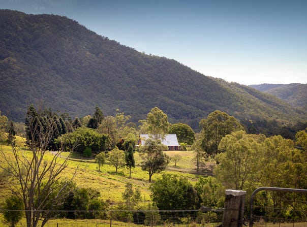89 Dawson Creek Road, Highvale, Qld 4520