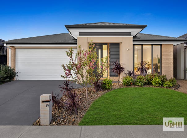 19 Pablo Drive, Clyde North, Vic 3978